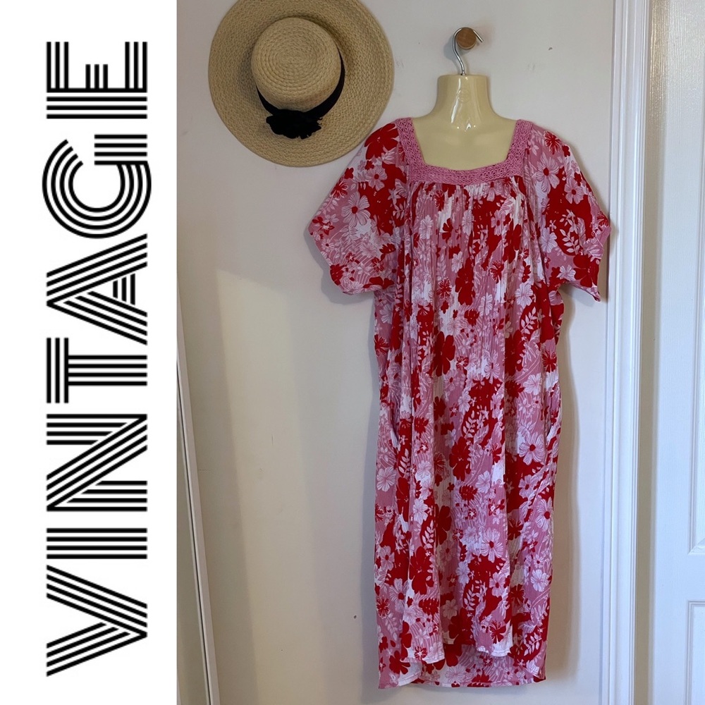 Vintage 100% cotton floral midi muumuu with square embroidered neckline, size XL